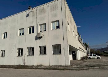 IMG-20251219-WA0051.jpg - Locale Commerciale Via ASI 7 15, Ferentino - foto 6