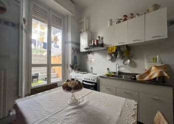 Cucina - Appartamento Via Trieste, Chiavari - foto 7