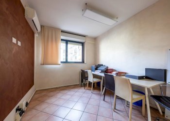 Ufficio Torino (zona Cenisia) - foto 17