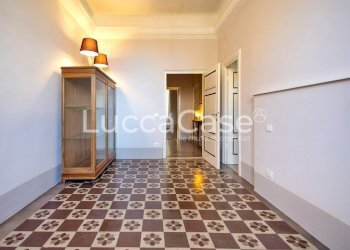 Apartment Lucca - photo 10