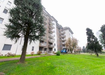 Trilocale Via Massimo D'Azeglio, Rozzano - foto 1