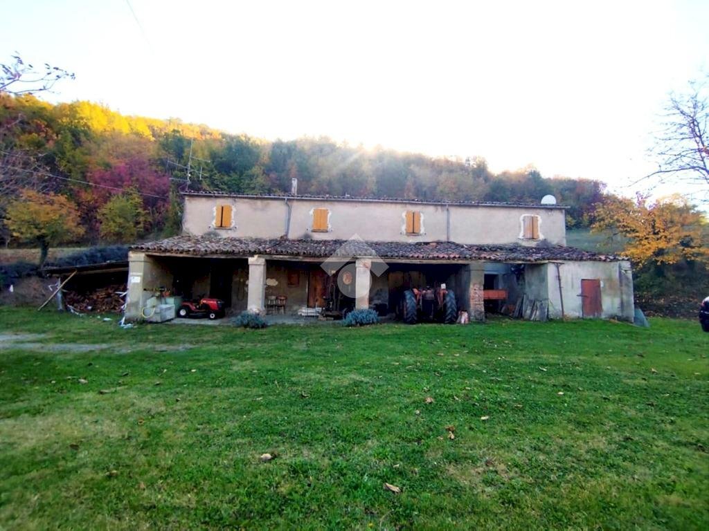 Casa indipendente Via Nuvoleto, Mercato Saraceno - foto 1