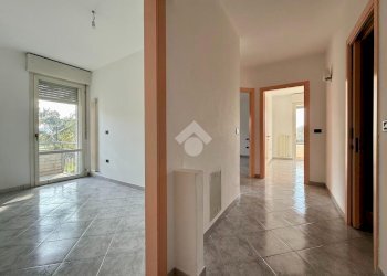 Four-room apartment Via G. Pascoli, Santarcangelo di Romagna - photo 10