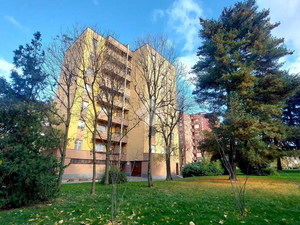 Four-room apartment via Fratelli Rosselli, Settimo Milanese - photo 1