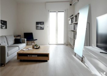 Three-room apartment Via Fratelli Sanchioli, Magenta - photo 3