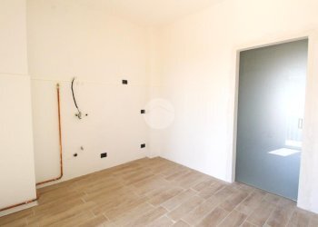 Three-room apartment Via Fratelli Sanchioli, Magenta - photo 14