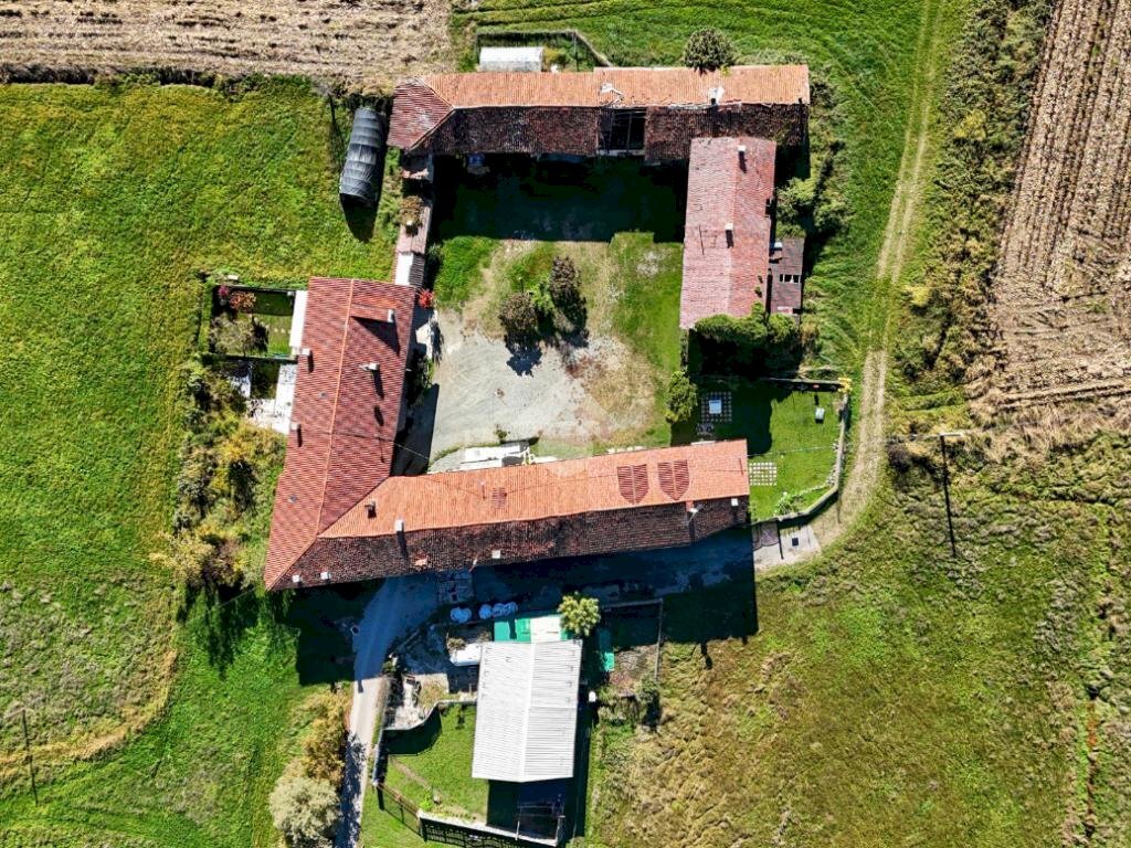 Rustic Via Villafalletto, Saluzzo - photo 2