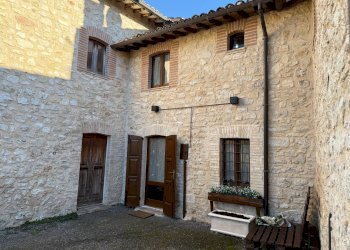 Foto 1 - Rustico Sellano-Pupaggi, Sellano - foto 1