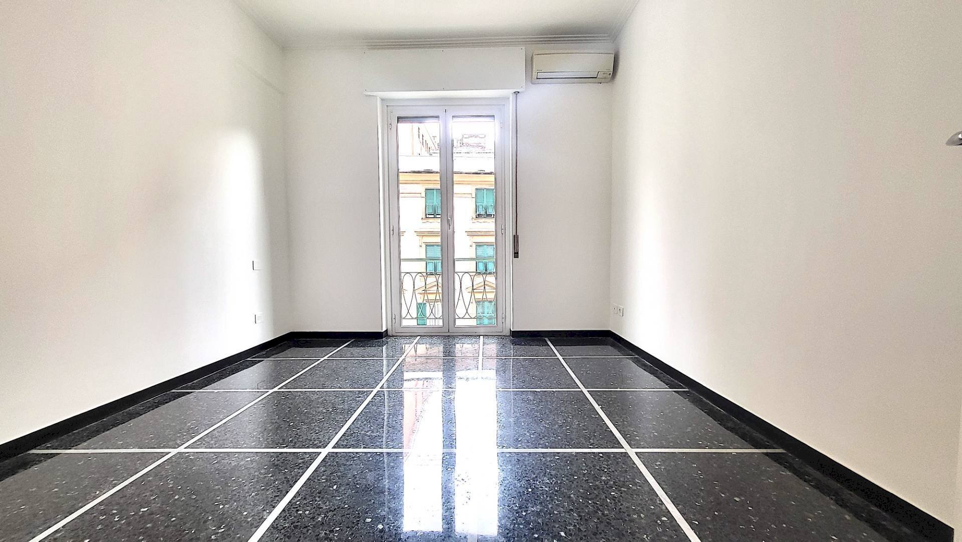 Foto 2 - Apartment Via Pisa
 
2, Genova - photo 2