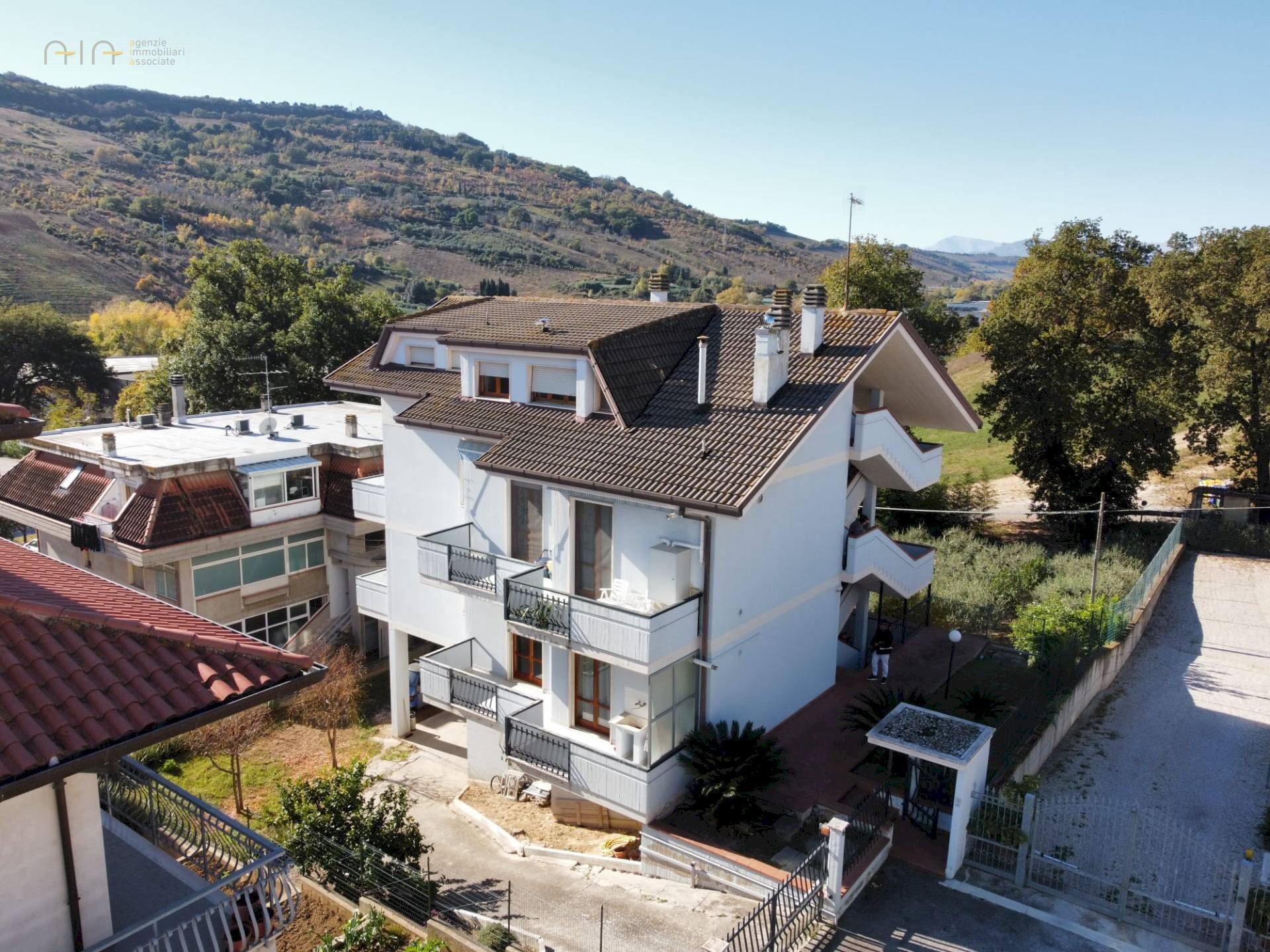 Foto 1 - Independent house Via Dei Tigli
 
2, Ripatransone - photo 1