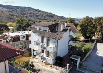 Foto 1 - Casa indipendente Via Dei Tigli
 
2, Ripatransone - foto 1