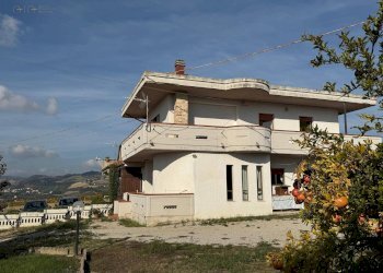 Foto 4 - Casa indipendente Contrada Rufiano
 
14, Castignano - foto 4