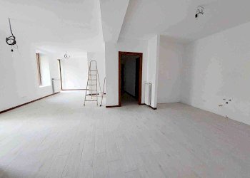 Foto 2 - Trilocale via gramsci, Lonate Ceppino - foto 2