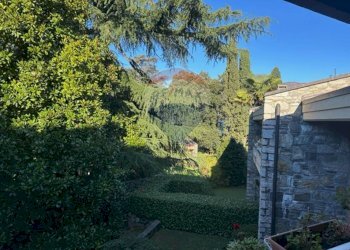 Giardino - Bilocale Via Roma
 
7, Porto Valtravaglia - foto 12