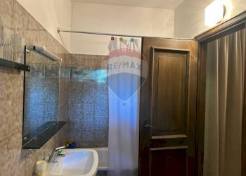 Bagno - Bilocale Via Roma
 
7, Porto Valtravaglia - foto 17