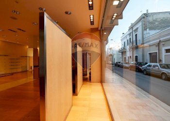 Ricezione / Lobby - Locale Commerciale Via Capitano Sauro
 
2, Noicàttaro - foto 13