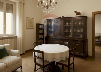 Sala da pranzo - Bilocale via cavour
 
44, Arcisate - foto 5