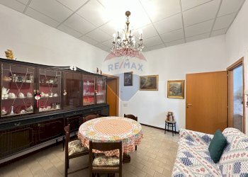 Sala da pranzo - Bilocale via cavour
 
44, Arcisate - foto 8