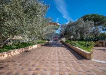 Vista delle montagne - Villa Via Manfredi Modica
 
24, Caltagirone - foto 38
