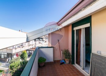 Terrazza - Bilocale Via duca degli abruzzi
 
46, San Giovanni la Punta - foto 13