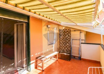 Terrazza - Bilocale Via duca degli abruzzi
 
46, San Giovanni la Punta - foto 16