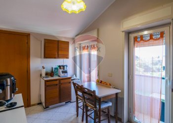 Cucina - Bilocale Via duca degli abruzzi
 
46, San Giovanni la Punta - foto 19