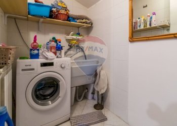 Lavanderia - Bilocale Via duca degli abruzzi
 
46, San Giovanni la Punta - foto 23