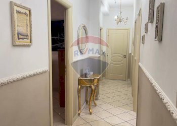 Hall / corridoio - Trilocale Via Alcantara
 
38, Catania - foto 4