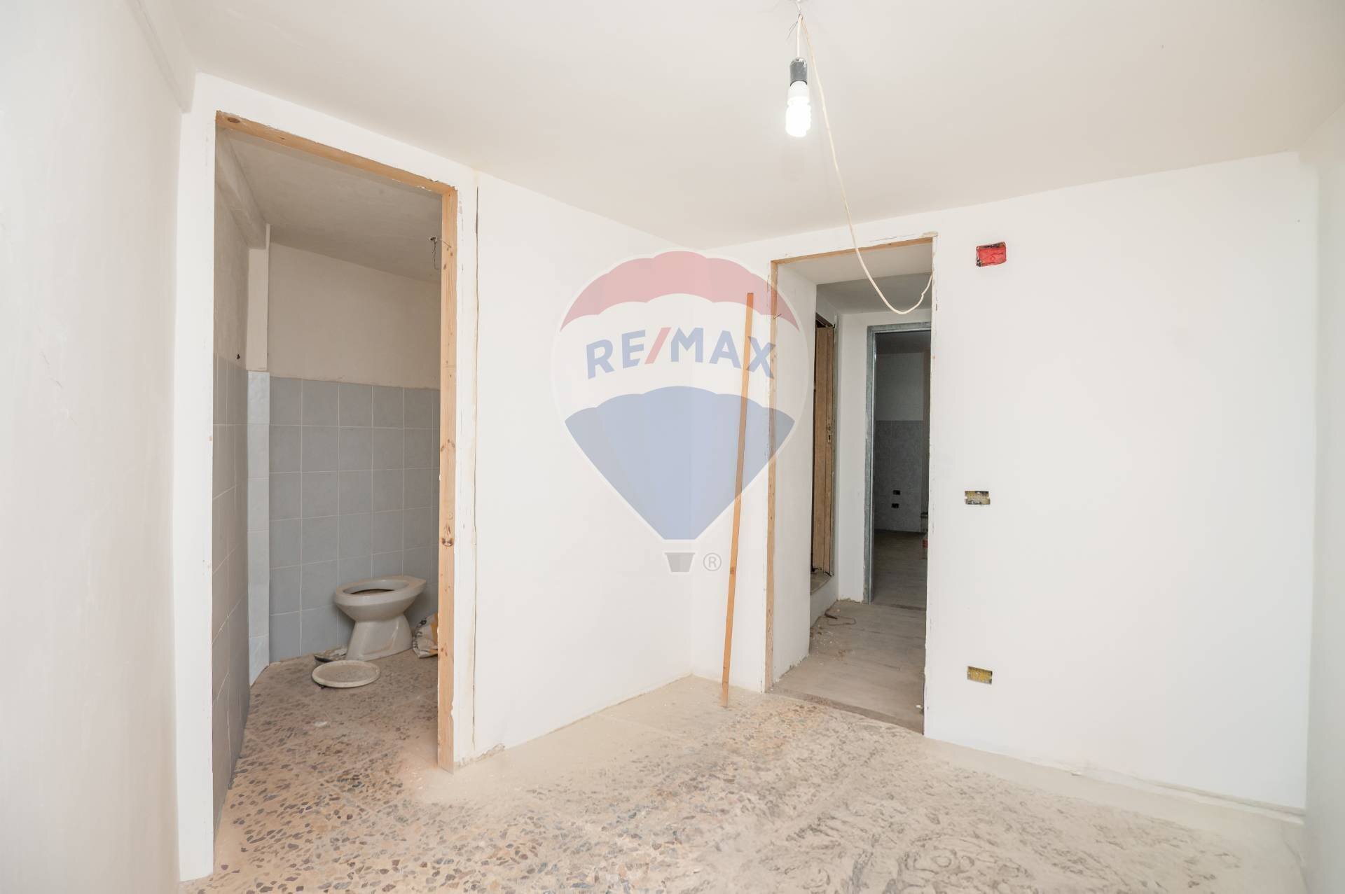 Stanza vuota - Quadrilocale via romano
 
11-13, Caltagirone - foto 2