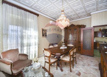 Sala da pranzo - Casa indipendente Via Ulivi
 
73, San Gregorio di Catania - foto 27