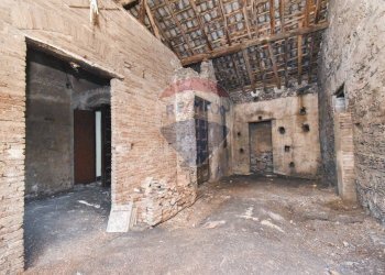 Casa all\'aperto - Casa indipendente Via Meli
 
15, Giarre - foto 34