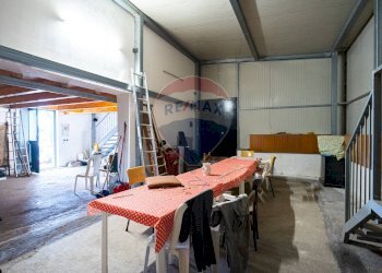 Sala da pranzo - Terreno agricolo Via Reitana
 
45, Aci Catena - foto 11