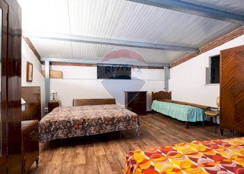 Camera / camera da letto - Terreno agricolo Via Reitana
 
45, Aci Catena - foto 13