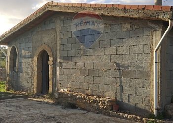 Casa all\'aperto - Villa Contrada Gatta
 
snc, Mirabella Imbaccari - foto 1