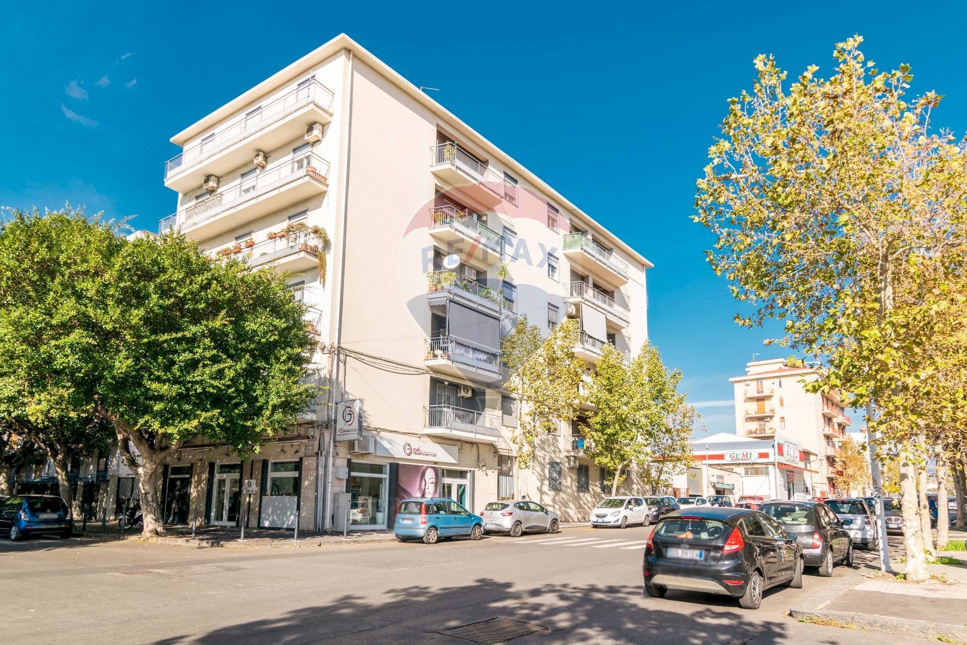 Edificio all\'aperto - Four-room apartment Via Eugenio Barsanti
 
3, Catania - photo 1
