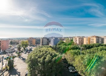 Edificio all\'aperto - Quadrilocale Via Eugenio Barsanti
 
3, Catania - foto 8