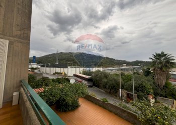 Balcone - Trilocale Via Falcone e Borsellino
 
2, Nizza di Sicilia - foto 8