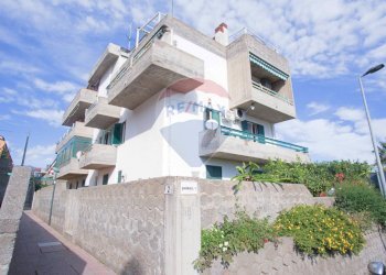 Edificio all\'aperto - Trilocale Via Falcone e Borsellino
 
2, Nizza di Sicilia - foto 1