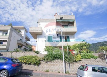 Edificio all\'aperto - Trilocale Via Falcone e Borsellino
 
2, Nizza di Sicilia - foto 2
