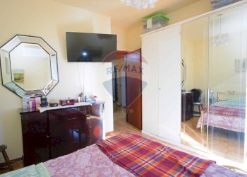 Camera / camera da letto - Trilocale Via Falcone e Borsellino
 
2, Nizza di Sicilia - foto 46