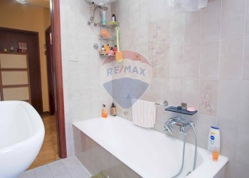 Bagno - Trilocale Via Falcone e Borsellino
 
2, Nizza di Sicilia - foto 49