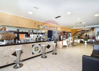 Cucina - Locale Commerciale Viale Jonio
 
12, Acireale - foto 2