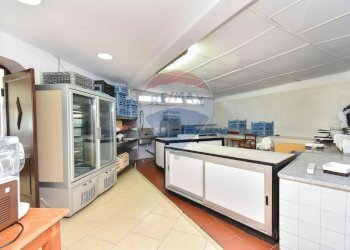 Cucina - Locale Commerciale Viale Jonio
 
12, Acireale - foto 15