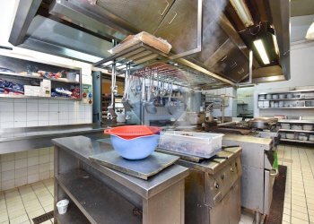 Cucina - Locale Commerciale Viale Jonio
 
12, Acireale - foto 16