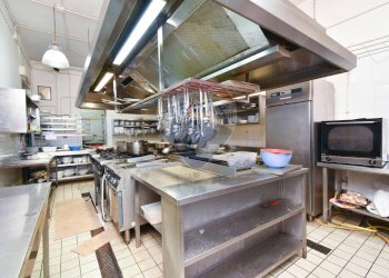 Cucina - Locale Commerciale Viale Jonio
 
12, Acireale - foto 20