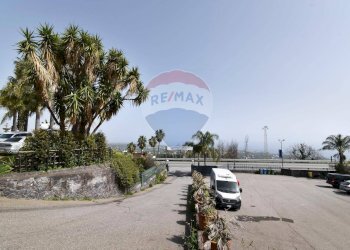 Edificio all\'aperto - Locale Commerciale Viale Jonio
 
12, Acireale - foto 37