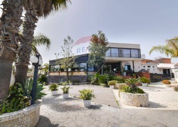 Casa all\'aperto - Locale Commerciale Viale Jonio
 
12, Acireale - foto 43