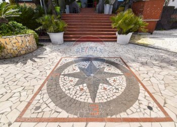 Dettagli - Locale Commerciale Viale Jonio
 
12, Acireale - foto 44