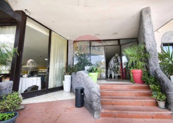 Scale - Locale Commerciale Viale Jonio
 
12, Acireale - foto 49