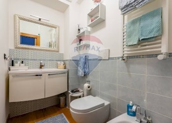 Bagno - Independent house Via Dante Alighieri
 
4, Modugno - photo 12